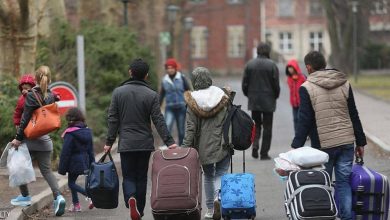 صورة السلطات الالمانية تعلق برامج استقبال اللاجئين