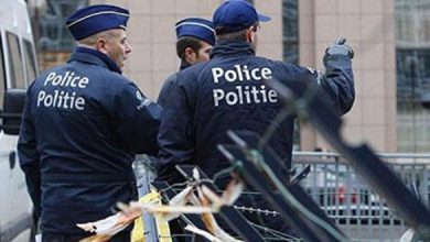 صورة بلجيكا تعتقل أربعة أشخاص بتهمة تهريب مهاجرين إلى بريطانيا