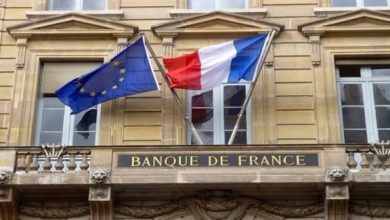 صورة الأكبر منذ الحرب العالمية.. الاقتصاد الفرنسي يتراجع بنسبة 6 بالمئة