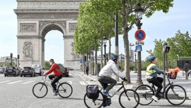 صورة زيادة كبيرة للدراجات الهوائية في شوارع باريس