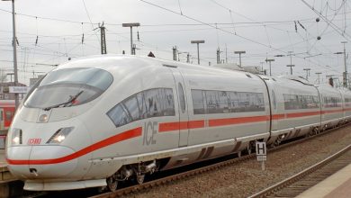 صورة “دويتشه بان” الألمانية بصدد طرح تذكرة قطار أقل تكلفة للركاب