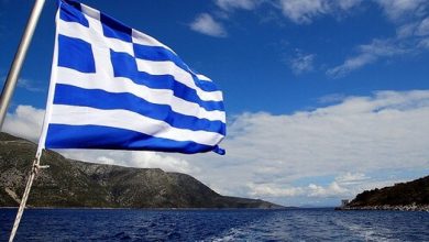 صورة اليونان: لن نسمح برحلات مباشرة من بريطانيا والسويد قبل هذا التاريخ