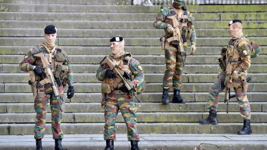 صورة “حارس اليقظة”.. بقاء الجيش البلجيكي في الشوارع حتى آب