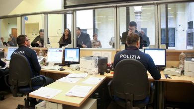 صورة الداخلية الإيطالية تتلقى نحو 100 ألف طلب لتسوية أوضاع المهاجرين