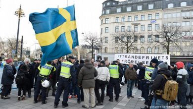 صورة حزب سويدي يرفض تحديد سقف لقبول اللاجئين