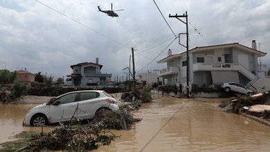 صورة بينهم رضيع.. مقتل 5 أشخاص جراء فيضانات في اليونان
