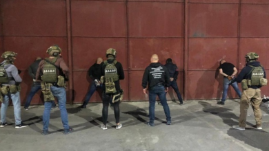صورة اعتقال 4 إسرائيليين في أوكرانيا هربوا كمية كبيرة من المخدرات