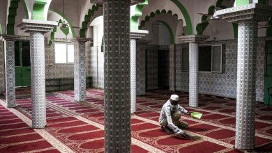 صورة من بينها مسجد.. فرنسا تغلق  12 مركزاً للعبادة