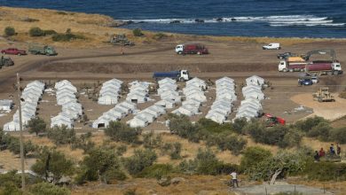 صورة تقارير: مخيم المهاجرين الجديد في ليسبوس اليونانية أسوأ من سلفه “موريا”
