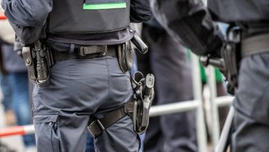 صورة ألمانيا.. إجراءات تأديبية بحق 17 شرطياً بسبب “دردشة عنصرية”