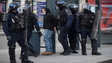 صورة دعوى قضائية ضد التمييز ” الممنهج”  للشرطة الفرنسية