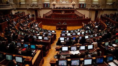 صورة البرلمان البرتغالي يشرّع “الموت الرحيم”