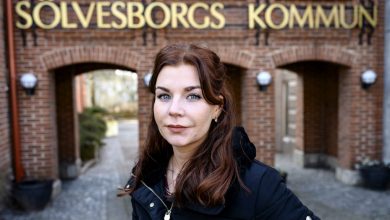 صورة رئيسة بلدية في السويد تريد أن تكون أول بلدية تحظر الحجاب