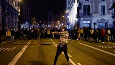 صورة احتجاجا على اعتقال مغني الراب.. استمرار المظاهرات في إسبانيا لليوم السادس
