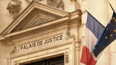 صورة بتهمة التمرد.. القضاء الفرنسي يحكم بالسجن على 7 مهاجرين