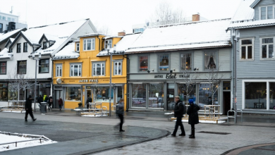 صورة قيود كورونا.. النرويج تحظر بيع الكحول