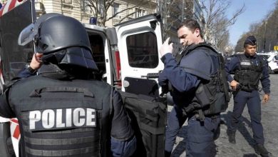 صورة اعتقال شخص اتصل بالشرطة الفرنسية 27 ألف مرة