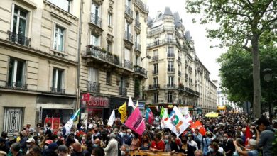 صورة مظاهرات لليسار الفرنسي ضد اليمين المتطرف