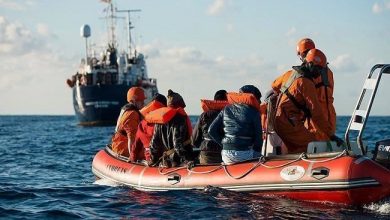 صورة سفينة إنسانية تنقذ عشرات المهاجرين قبالة مالطا
