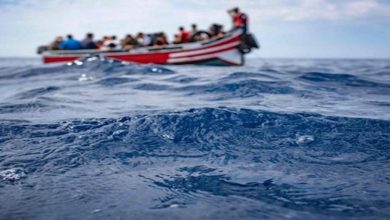 صورة غرق قارب قبالة الكناري الإسبانية.. ومخاوف من وفاة العشرات