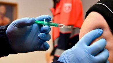 صورة إقرار قانون في ألمانيا يُلزم العاملين في القطاع الطبي بالتطعيم