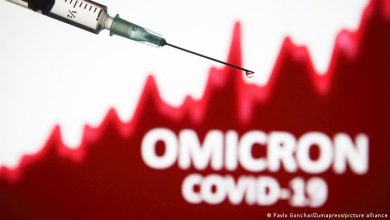 صورة وكالة أوروبية: التطعيم وحده لن يوقف انتشار متحور ”           أوميكرون       “