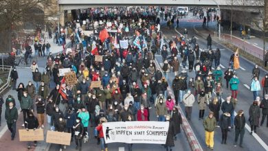 صورة مظاهرات في ألمانيا ضد مُنكري فيروس كورونا
