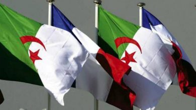 صورة الجزائر تعلن إعادة سفيرها إلى فرنسا