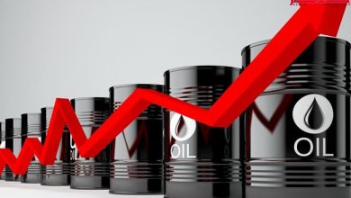 صورة أسعار النفط تقفز 7% وسط توقعات بحظر أوروبي لواردات الطاقة الروسية