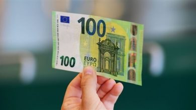 صورة سعر اليورو يرتفع أمام الدولار
