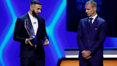صورة بنزيما يفوز بجائزة أفضل لاعب في أوروبا