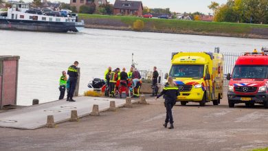 صورة وفاة 4 أشخاص من عائلة مغربية بعد سقوط سيارتهم في نهر شمال هولندا