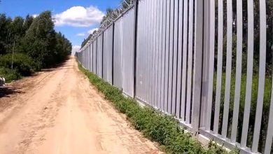 صورة لمنع تدفق المهاجرين.. بولندا تعلن البدء في بناء جدار مع روسيا