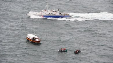 صورة السلطات الفرنسية تنقذ 133 مهاجرا في بحر المانش