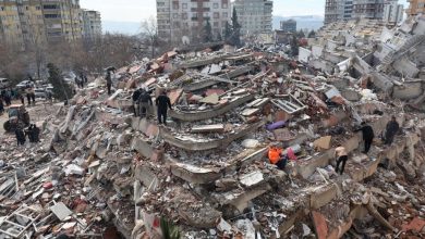 صورة تساؤلات في تركيا حول معايير البناء بعد انهيار آلاف المباني جراء الزلزال
