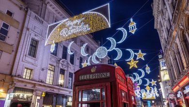 صورة احتفاء بحلول شهر رمضان.. 30 ألف مصباح يزين شوارع لندن “صور”