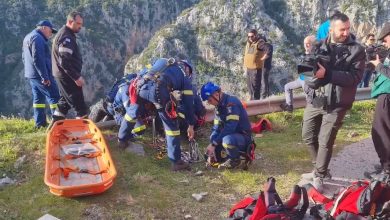 صورة العثور على جثتي رجل وامرأة أمريكيين في وادٍ جبلي غرب اليونان