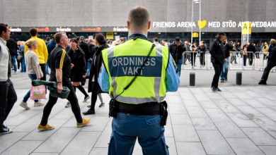 صورة مشروع قانون في السويد يمنح “حراس الأمن” صلاحية تفتيش الأشخاص
