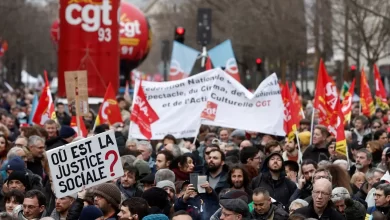 صورة فشل المحادثات بين النقابات والحكومة الفرنسية حول قانون التقاعد.. والاضرابات تتجدد الخميس