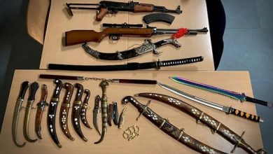 صورة العثور على كمية كبيرة من الأسلحة داخل منزل سوري في النمسا
