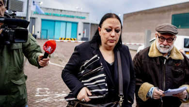 صورة اعتقال محامية زعيم المافيا المغربية في هولندا