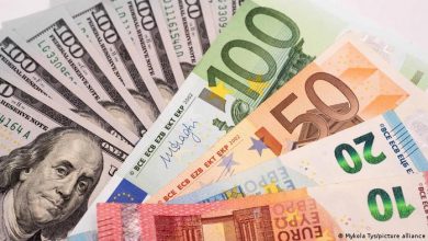 صورة اليورو يقفز أمام الدولار لأعلى مستوى في عام