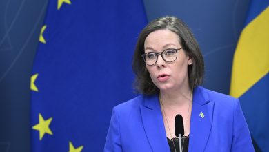 صورة وزيرة الهجرة السويدية: لن نستقبل المزيد من المهاجرين ولا منح المساعدات
