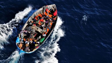 صورة مقتل مهاجر وفقدان 10 آخرين في غرق قارب قبالة سواحل تونس
