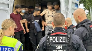 صورة ألمانيا.. العثور على 26 لاجئا سوريا داخل شاحنة قرب حدود بولندا
