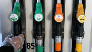 صورة الحكومة الفرنسية تطالب تجار التجزئة إبقاء أسعار الوقود منخفضة