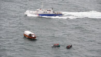 صورة السلطات الفرنسية تنقذ نحو 160 مهاجرا في بحر المانش