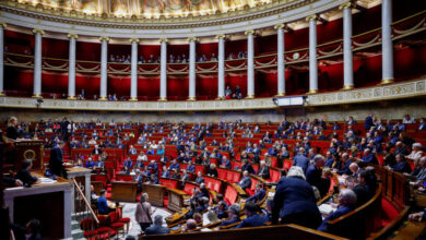 صورة البرلمان الفرنسي يقر مشروع قانون الهجرة الجديد.. ما هي بنوده