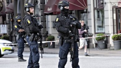 صورة الشرطة الدنماركية تعتقل عدة اشخاص يشتبه في تخطيطهم لاعتداءات إرهابية
