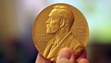 صورة مراسم تسليم جوائز نوبل اليوم في ستوكهولم وأوسلو